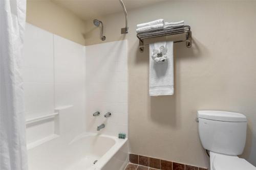 Best Western Westminster Inn - image 3