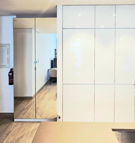 Modern New Sea View 1 BR Apartment, Dubai (Foto 7)