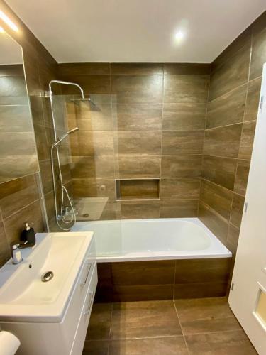 douche, Smart Hviezdoslavova APT in Poprad