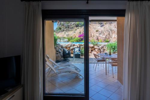 ทัศนียภาพภายนอกโรงแรม, Emmita's Home - Relax among Red Rocks and Pool in กอสตา ปาราดิโซ