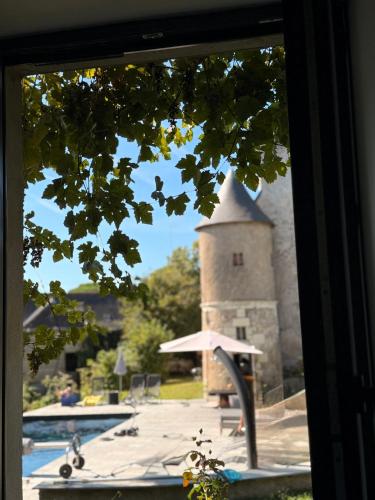 ทัศนียภาพ, Meublés de Charme Romantique en Touraine (Meubles de Charme Romantique en Touraine) in ลุยน์