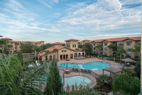 BP817CP 3Bed Condo at Bella Piazza resort amenities condo