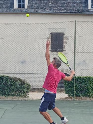 taverny 2 pièces , 2 lits de 2 places (taverny 2 pieces , 2 lits de 2 places) in Таверни