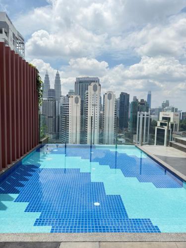 Majestic Residence KLCC By Flixhome - image 7