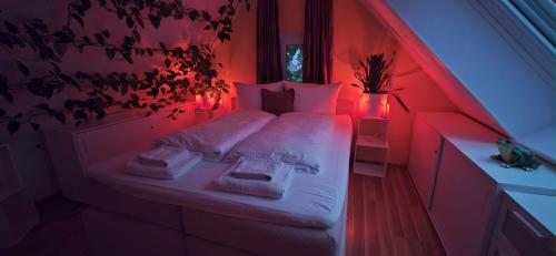 The Smart Living Nest - ComfyHome Apartments Stuttgart, Stuttgart (photo 3)