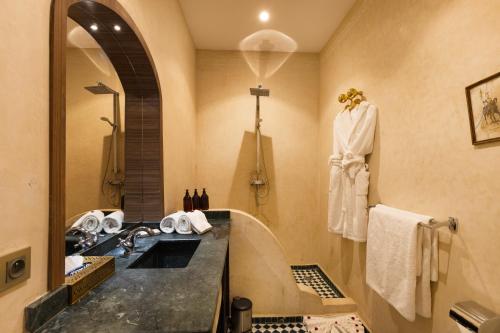 PL Place Boutique Hôtel & Restaurant - image 2
