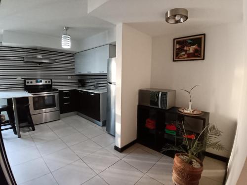 Apartamento Ciudad de Guatemala, Zona 4, Mejor Vista en 4 Grados Norte, 4 Camas in Zone 4