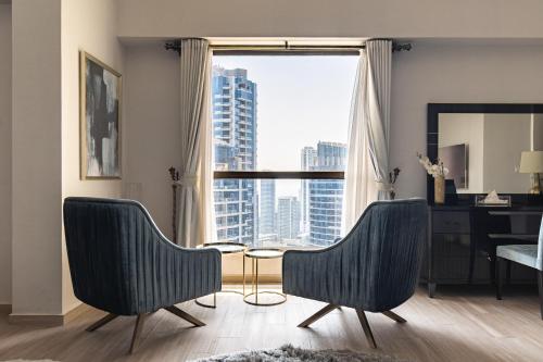 Exclusive 4BR Penthouse with Iconic JBR Views by Simply Comfort