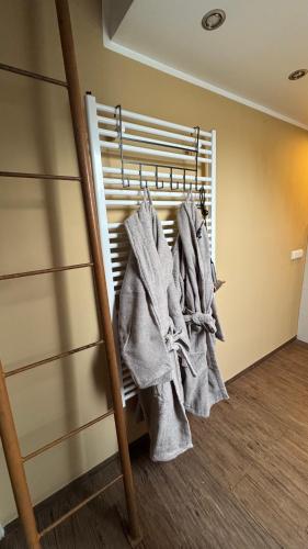 浴室, Cottage - Kleine alte Villa am See in 貝斯滕塞