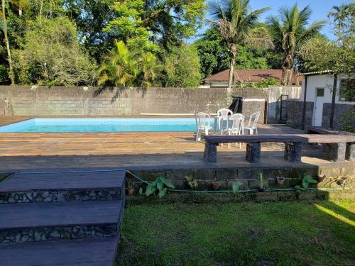 Praia, piscina, churrasco e convívio com animais (Praia, piscina, churrasco e convivio com animais) in บัลเนียริโอไกโวตัส