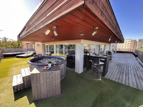 Skyhouse Riga Delux Penthouse & SPA, Rīga (photo 2)