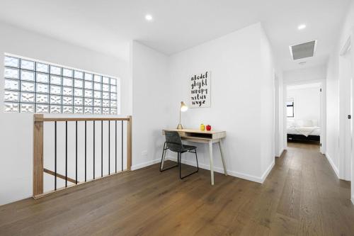 Domi rentals - The Highland House in Oakleigh