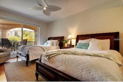 Luxurious Gulf Front Condo. in Indian Rocks Beach