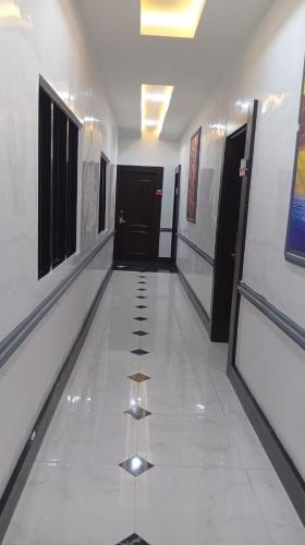 Uptown Life Hotel and Suites in Warri