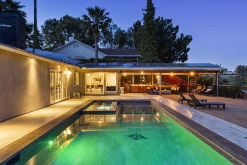 Middlebury Heights with Pool, Los Angeles (fotografie 10)