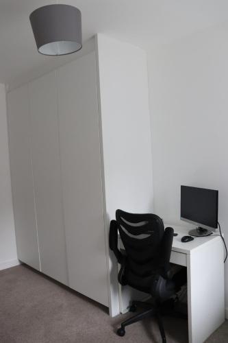 Modern city centre 2 bedroom apartment with large balcony, Manchester (zdjęcie 5)
