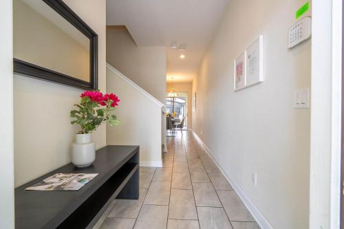 Family Friendly Four Bedrooms w/ Pool 4896 thumb 4