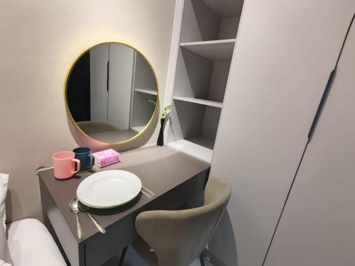 Mini studio with own private bathroom, free Wi-Fi, Kuala Lumpur (foto 9)