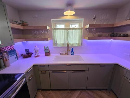 Salt&Sage - Modern 3BR Fully Renovated in May 2025 in Pembroke