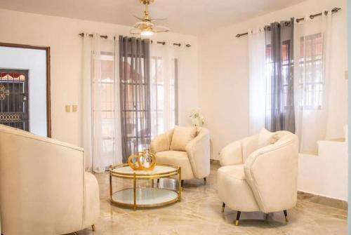 Villa aleiny