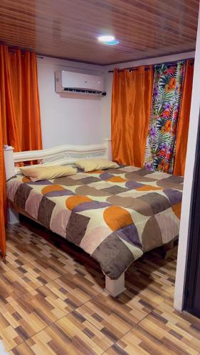 La Casa del Tucán (La Casa del Tucan) in เปอร์โต้ ลิมอน