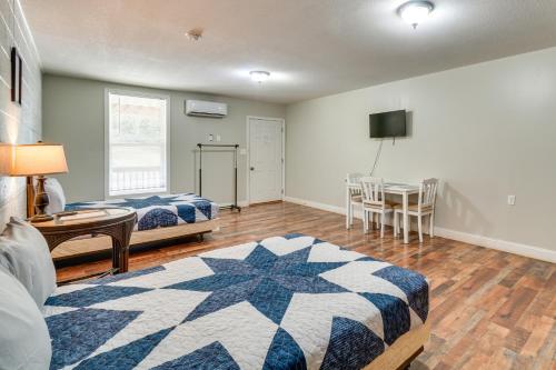 ATV-Friendly Briceville Studio Pets Welcome image