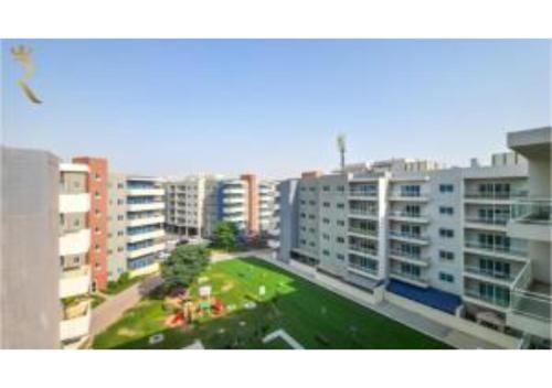 ทัศนียภาพภายนอกโรงแรม, Serene 1BR Escape - Al Reef with Pool in สนามบินนานาชาติอาบูดาบี