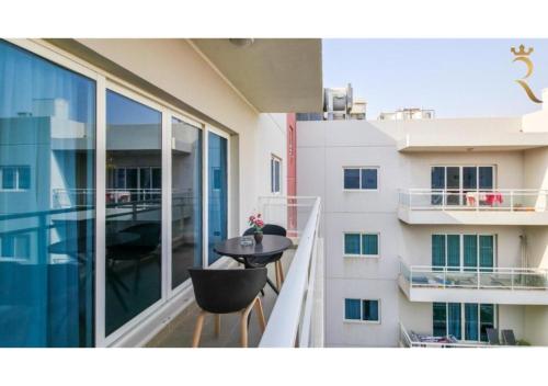 Balcony/terrace, Elegant 1BR - Al Reef Urban Haven in Abu Dhabi International Airport