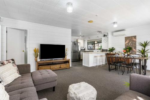 Arkhos - Whitianga Holiday Home, Whitianga (foto 6)