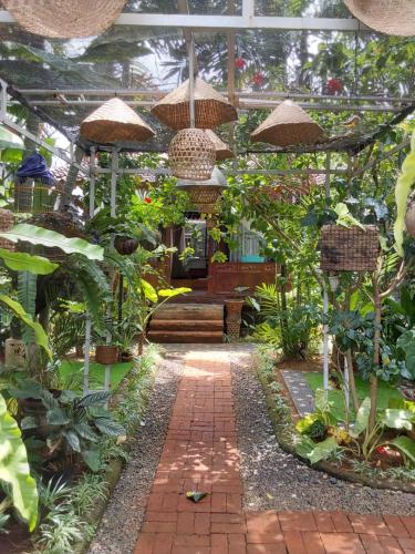Buratwangi Joglo House - Bali