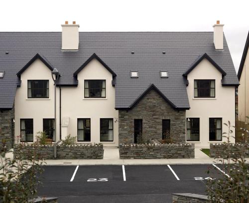 Kenmare Bay Resort Lodges