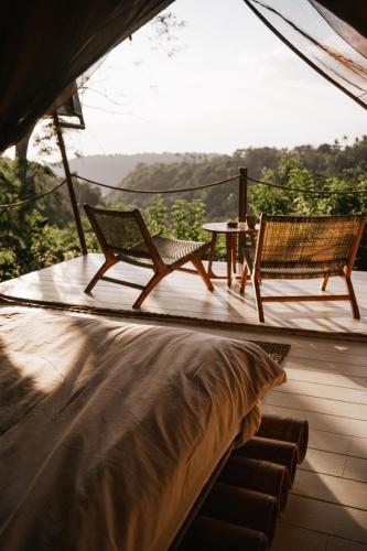 Autentik Penida "Glamping" - Adults only near Ceningan Cliff Restaurant