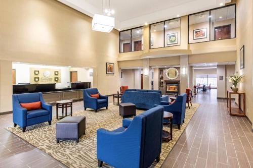 ロビー, Comfort Suites Humble Bush Intercontinental Airport in ヒューストン（TX）