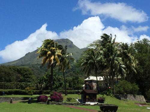 Alrededores, L'Escale du Mouillage in Saint-Pierre