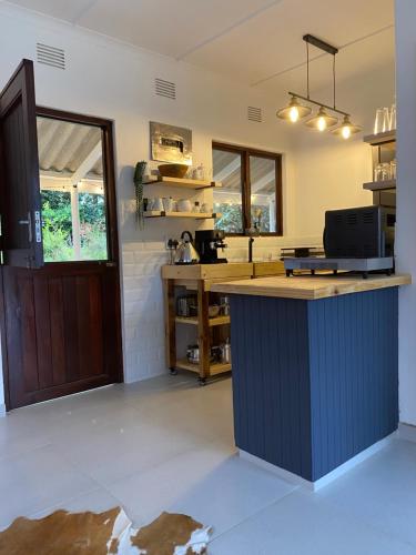 Cuina, Luxury modern farm cottage with sea view in Trafalgar
