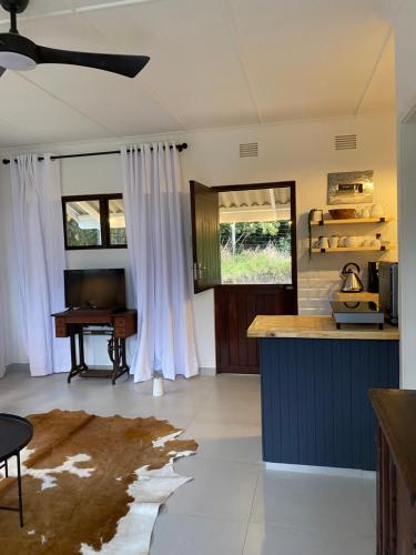 Cuina, Luxury modern farm cottage with sea view in Trafalgar