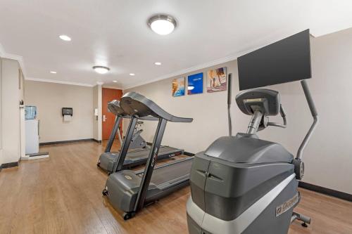 Comfort Inn Anaheim Resort - image 7