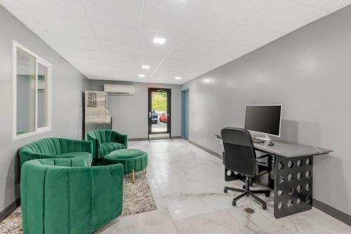 Motel 6-Ruidoso NM - image 6