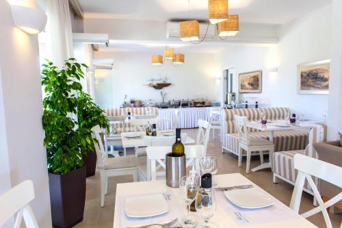 Restaurant, Aktaia Boutique Hotel in Ammoudia