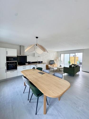 Duplex en plein coeur de Landerneau in ล็องแดร์โน