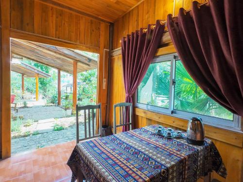 Giay's Local House - image 5