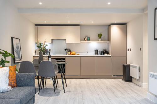 Sleek City Retreat - 2Bed2Bath at St Martins Place, Birmingham (fotografie 7)