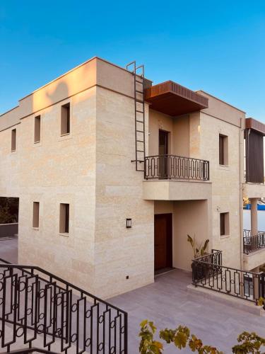 Villa Maye Eskiçeşme - Gümbet (Villa Maye Eskicesme - Gumbet) in Севат Сака