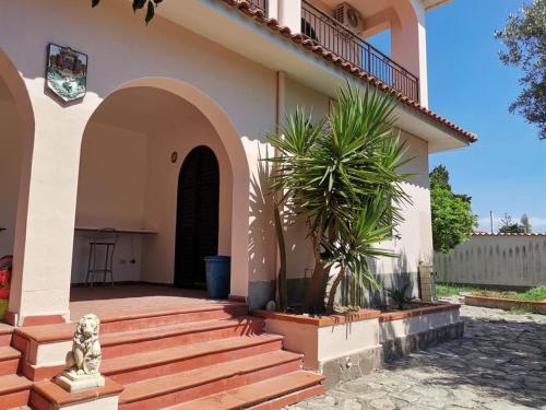 Iekārtas, Villa Ausilia in Saline Joniche