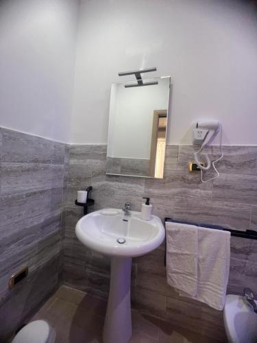 the Lighthouse accommodation, Taranto (foto 11)