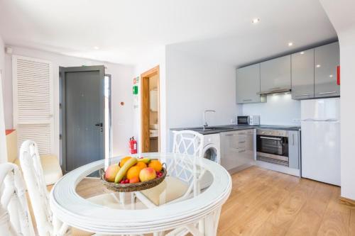 Konyha, Welcoming Apartment with Sea View - 70 m² - Quelfes in Quinta Do Lago