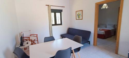 Quinta do Lagar - 09 in Guia