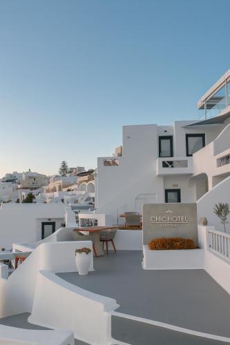Chic Hotel Santorini - image 3