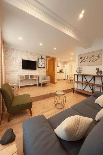 Apartamentos Sevilla Palace - image 3