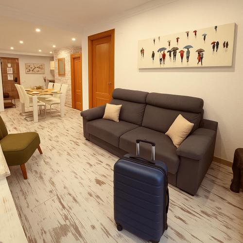 Apartamentos Sevilla Palace - image 4